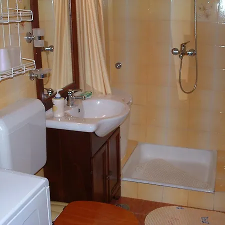 Dinka Apartmán Mirce